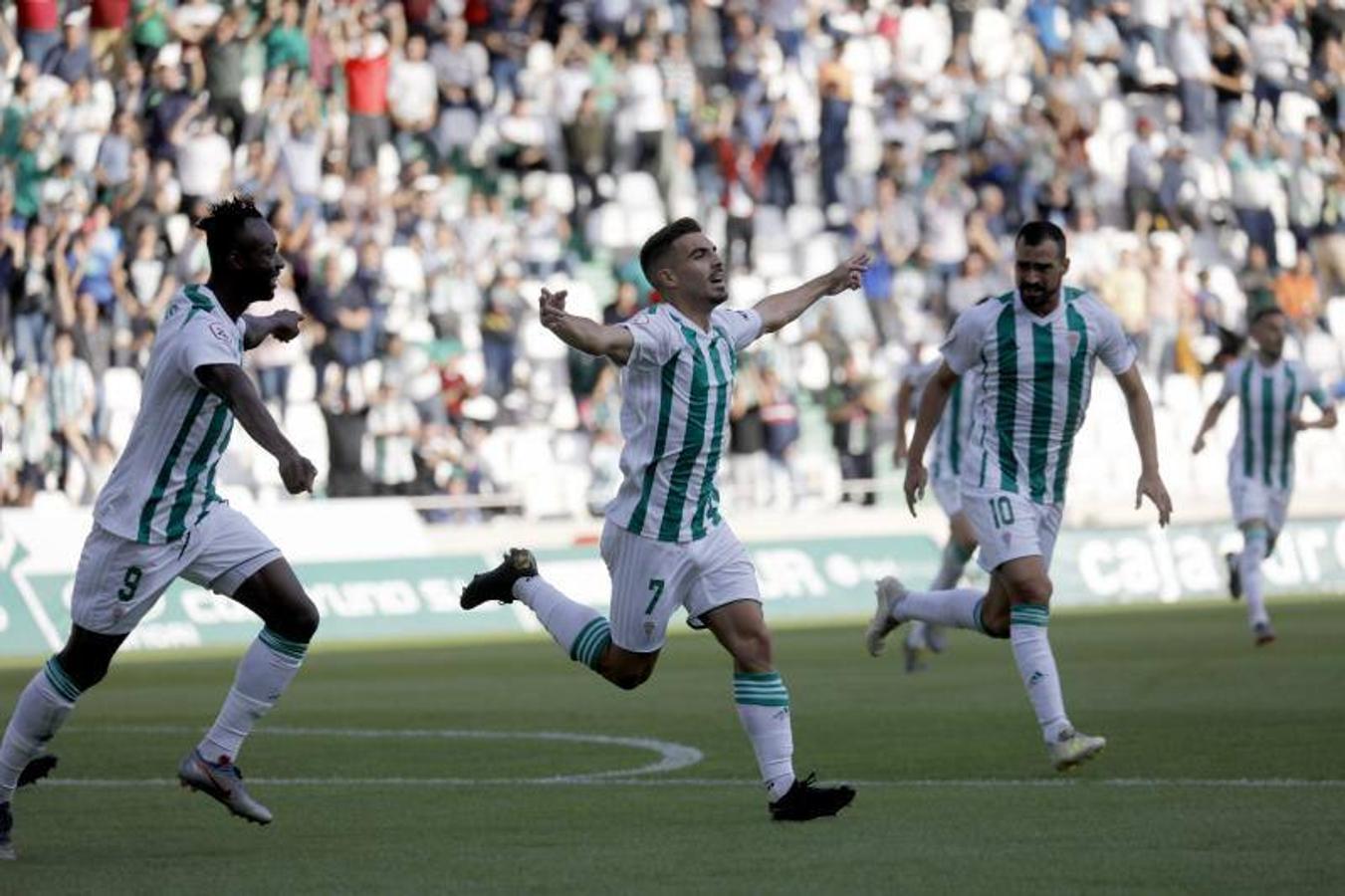 La victoria del Córdoba CF contra el San Fernando, en imágenes