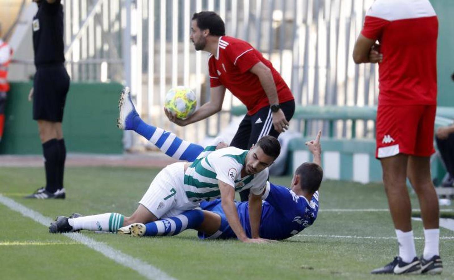 La victoria del Córdoba CF contra el San Fernando, en imágenes