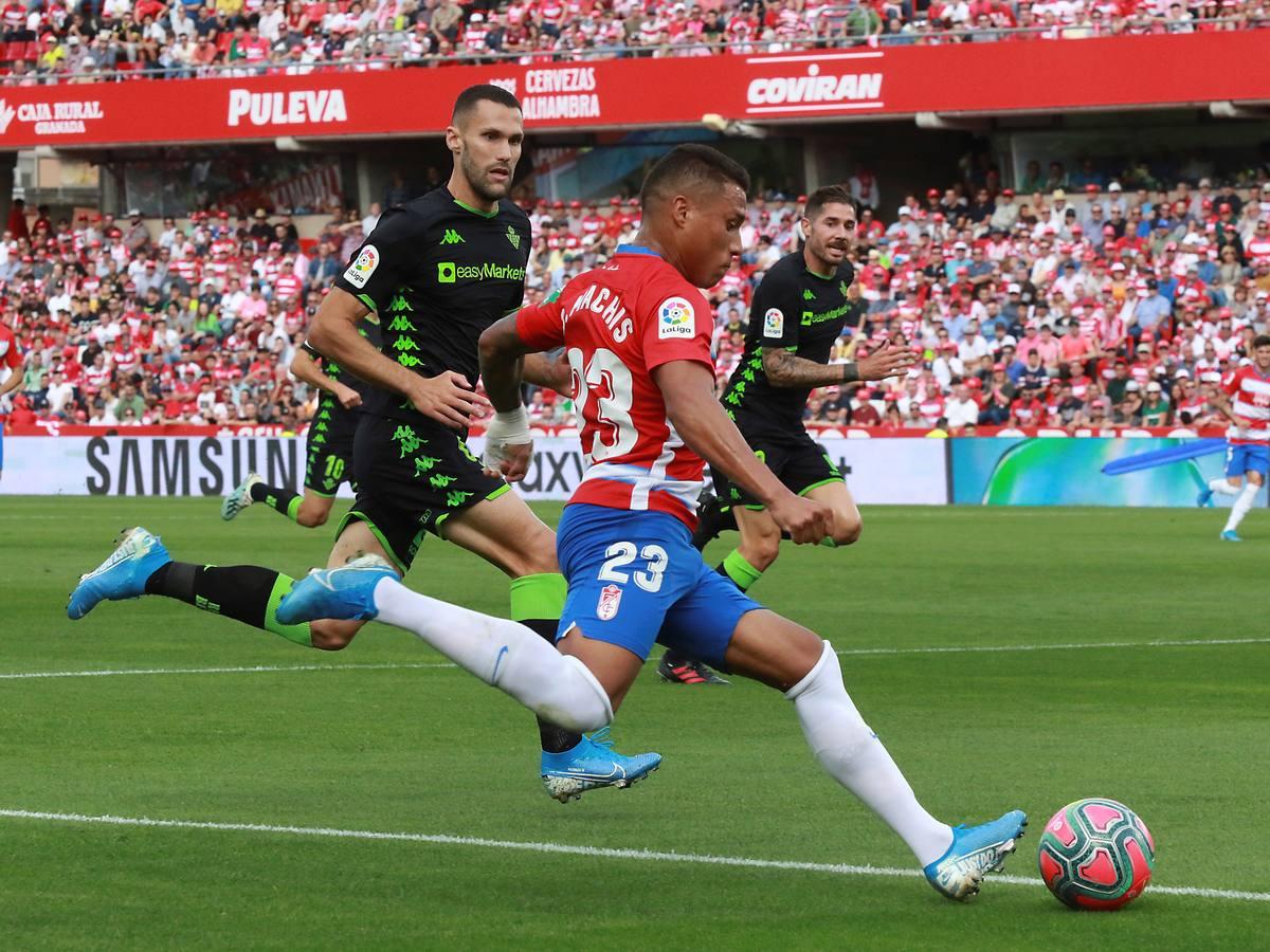 Las imágenes de la derrota del Betis en Granada