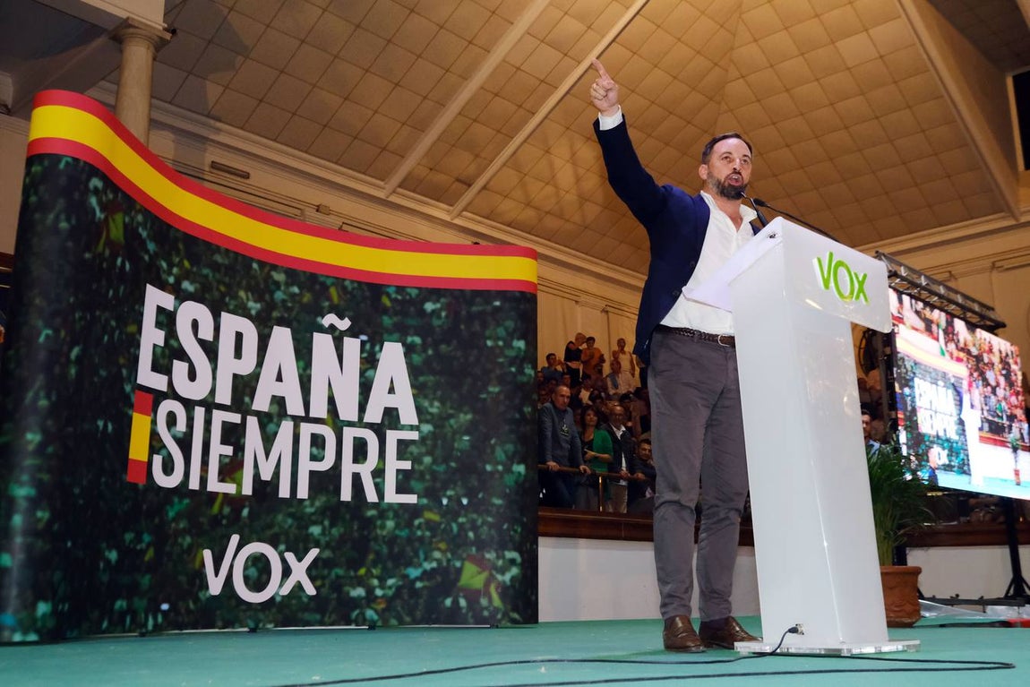 FOTOS: Lleno absoluto en el mitin de Santiago Abascal en Jerez