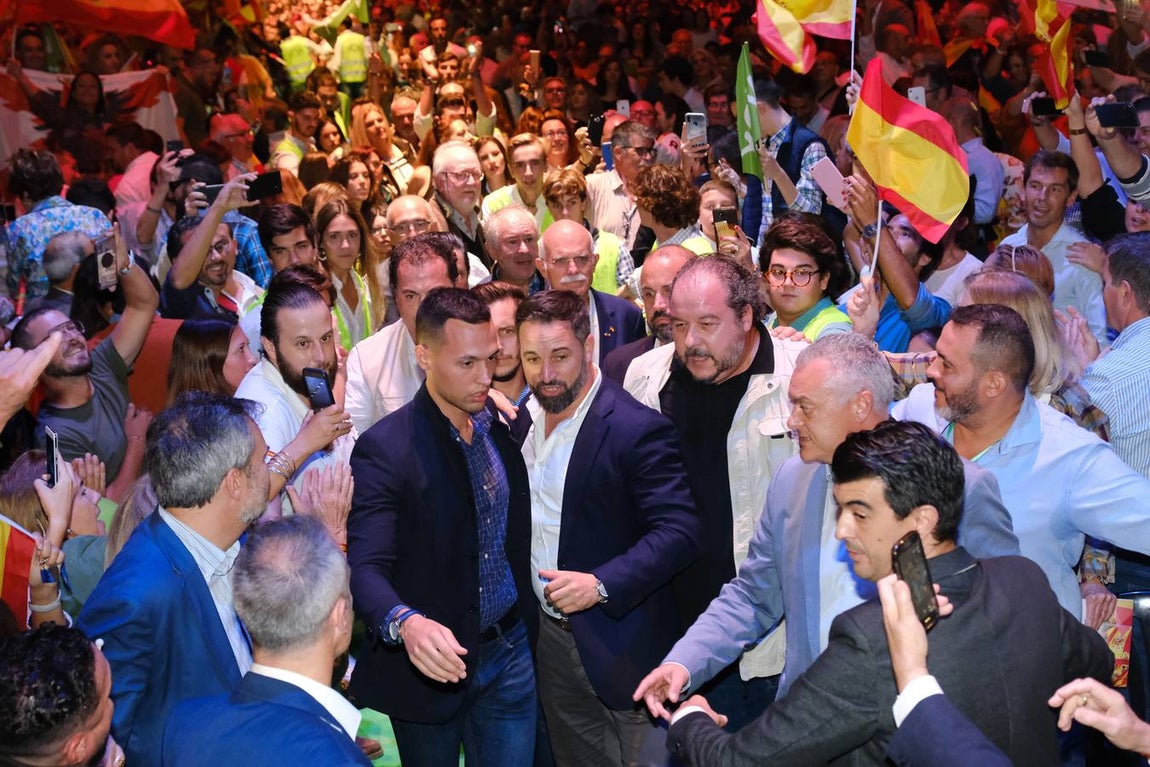 FOTOS: Lleno absoluto en el mitin de Santiago Abascal en Jerez