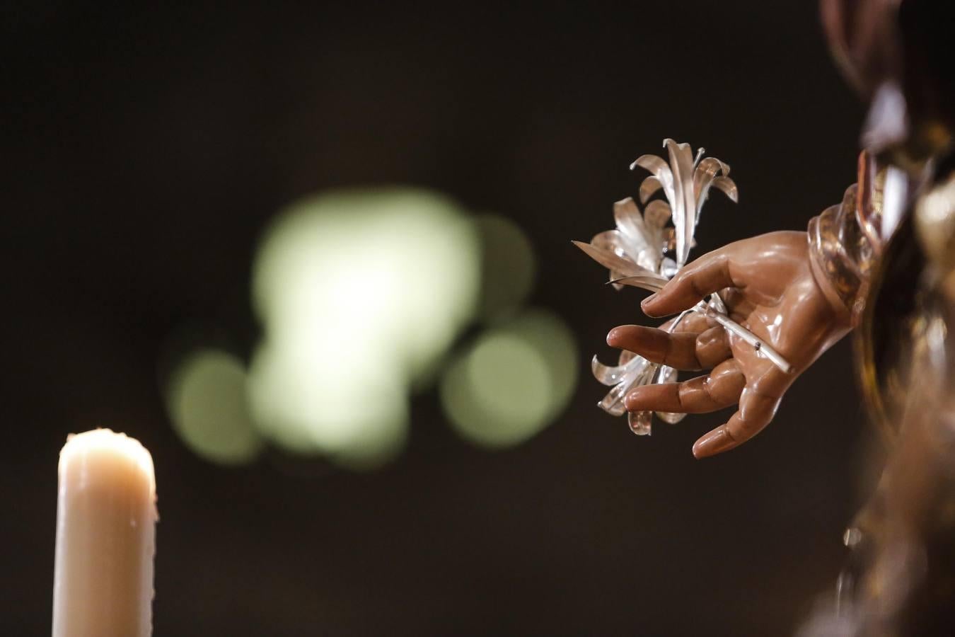 La procesión de Nuestra Señora del Amparo por Córdoba, en imágenes