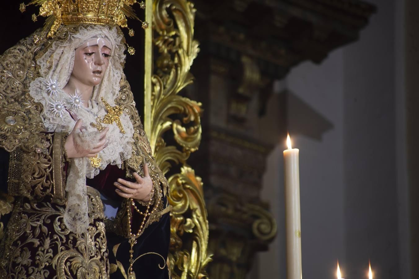 Altar del veinte aniversario de la coronacióin de la Estrella