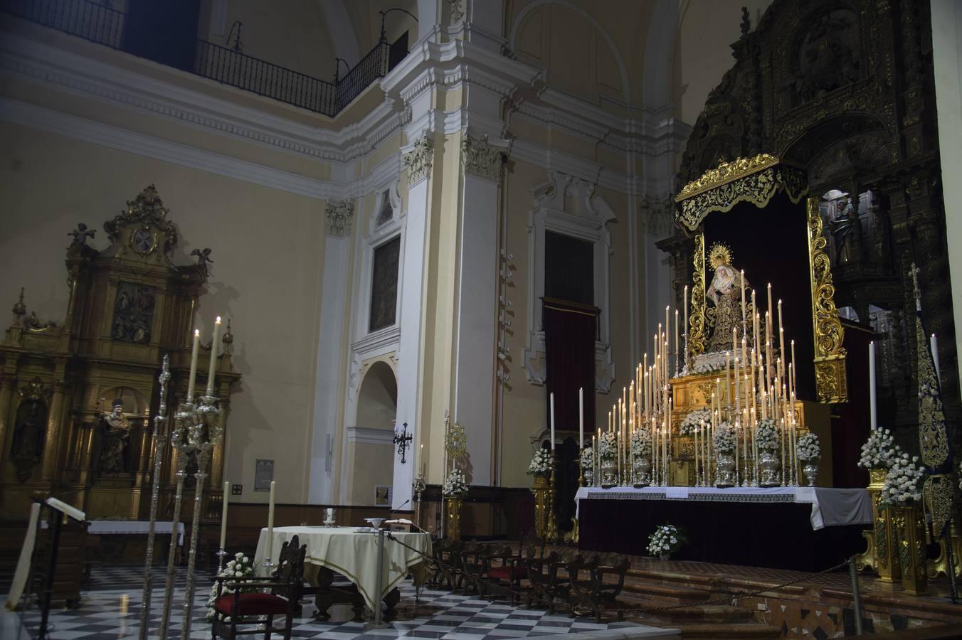 Altar del veinte aniversario de la coronacióin de la Estrella