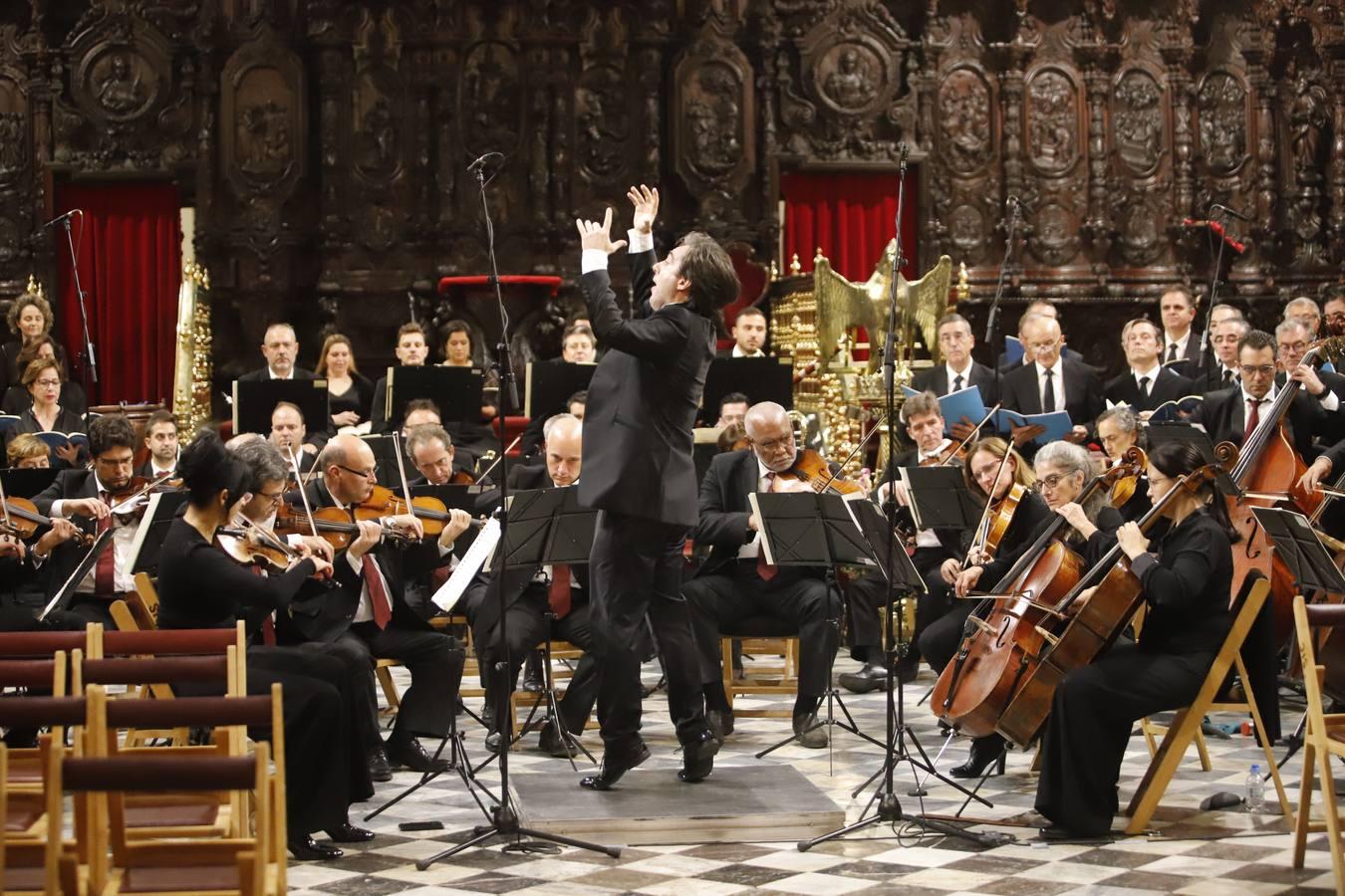 El Réquiem de Mozart, en la Mezquita-Catedral de Córdoba, en imágenes