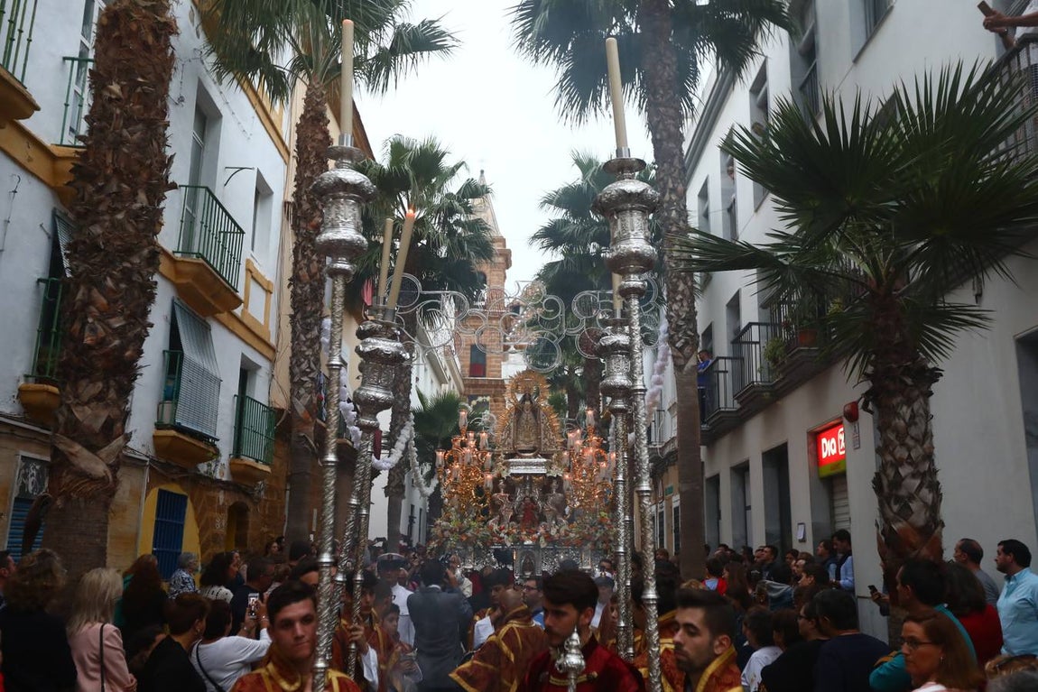 Procesión de la Virgen de la Palma Coronada