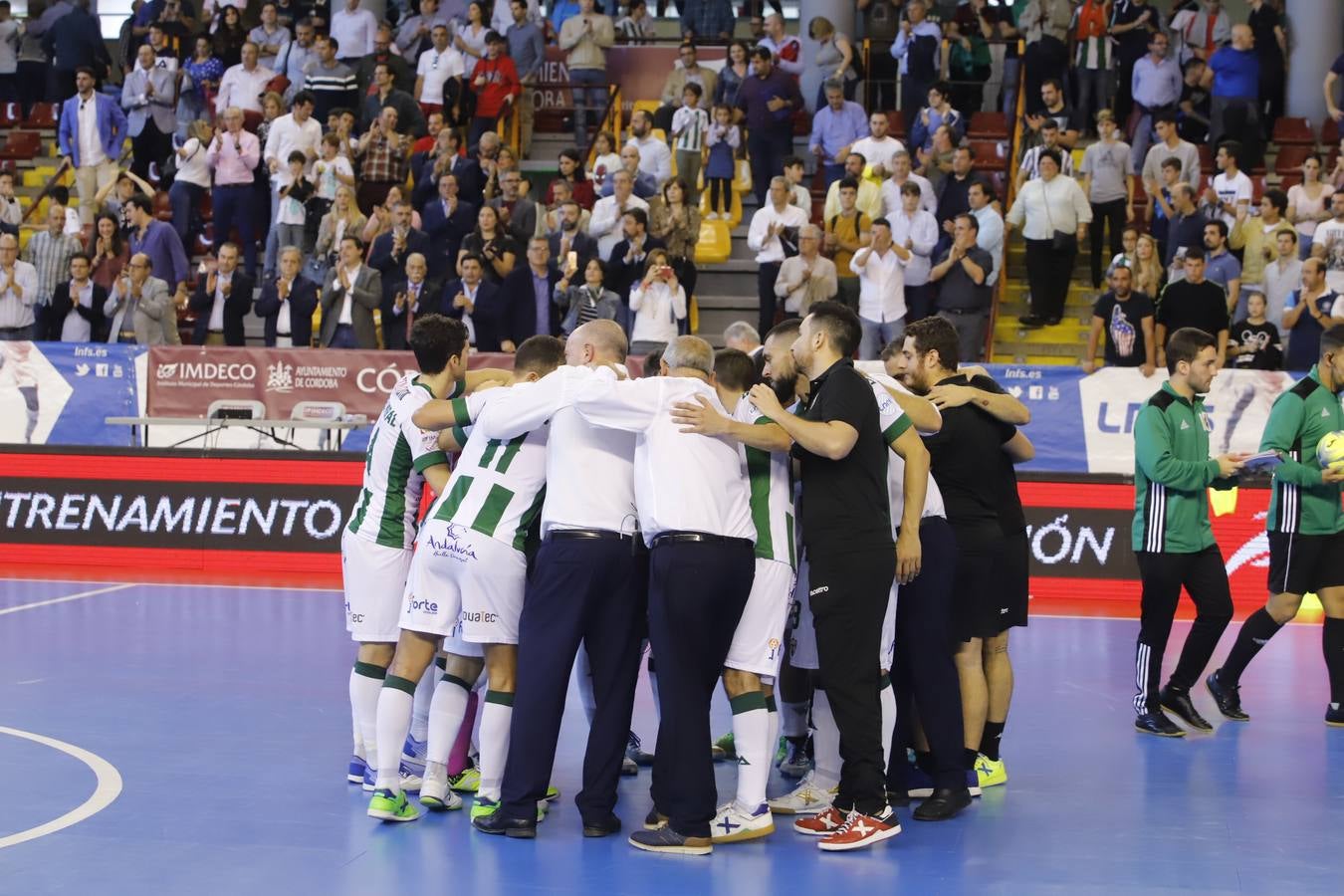 El partido del Córdoba Patrimonio ante el Barcelona, en imágenes