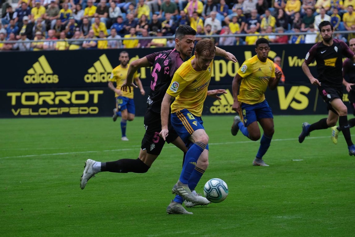 Partido Cádiz-Sporting (3-1)