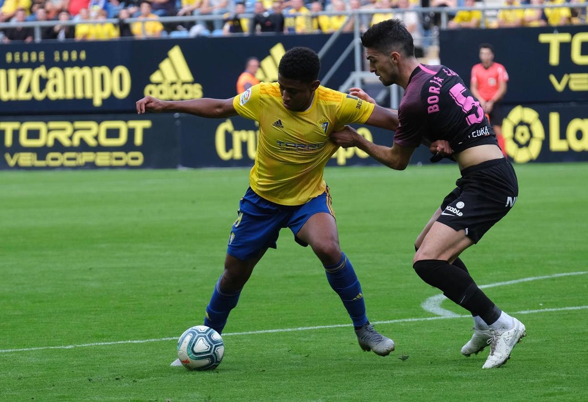 Partido Cádiz-Sporting (3-1)