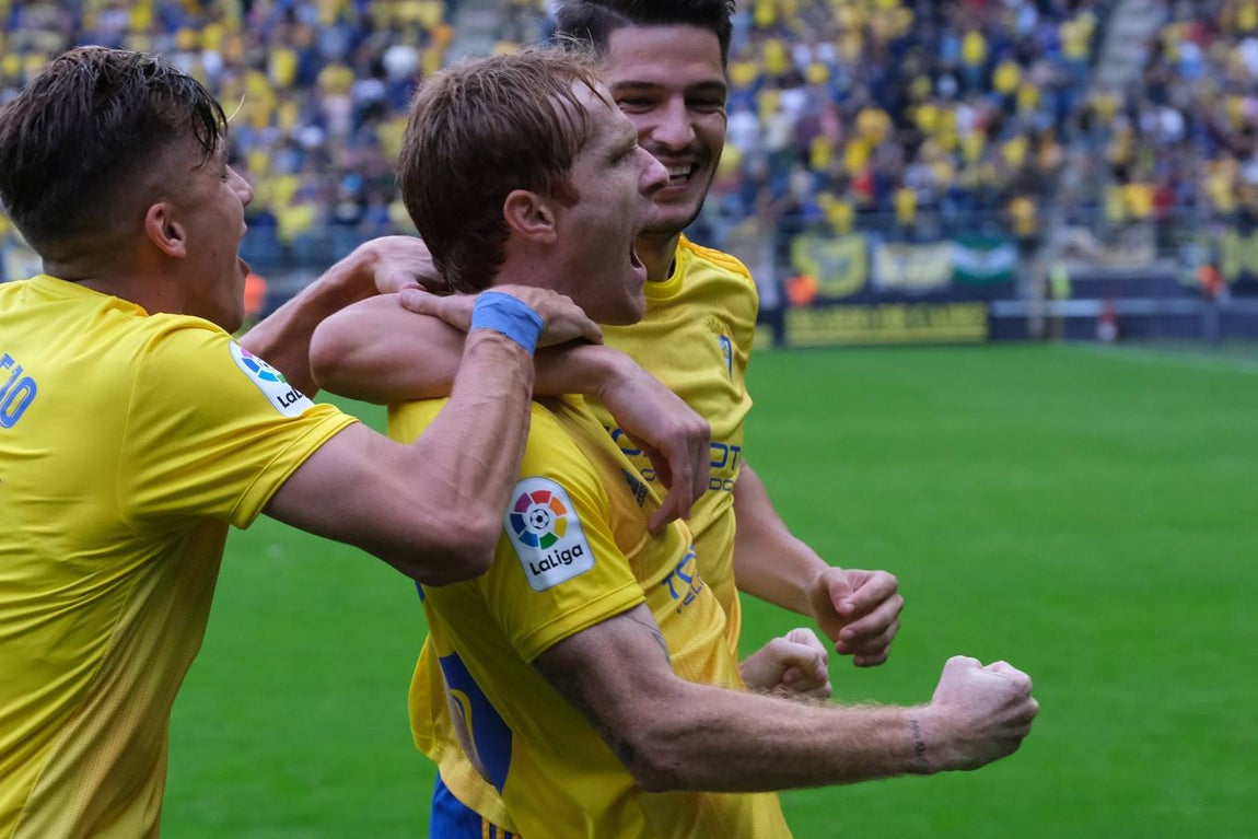 Partido Cádiz-Sporting (3-1)