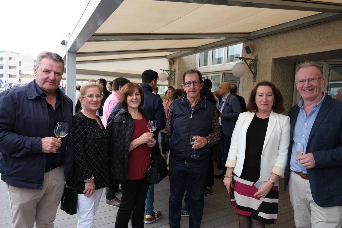 Paco García, Ana María Ortiz, Carmen Prieto, Fernando Córdoba, Andrés Rodríguez e Isabel Gallardo