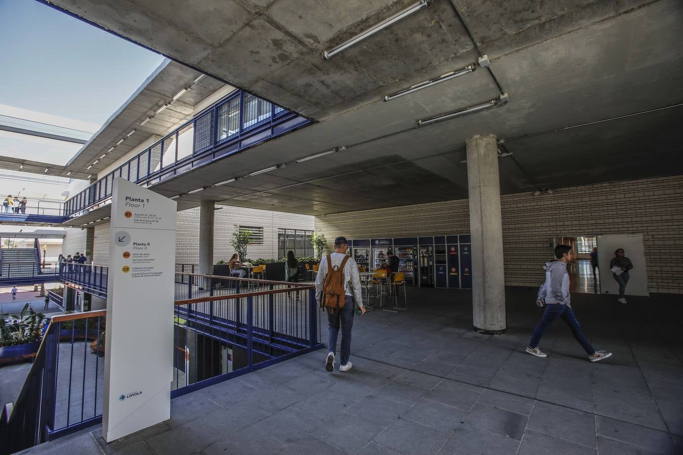 El nuevo campus de la Universidad de Loyola Andalucía, en imágenes