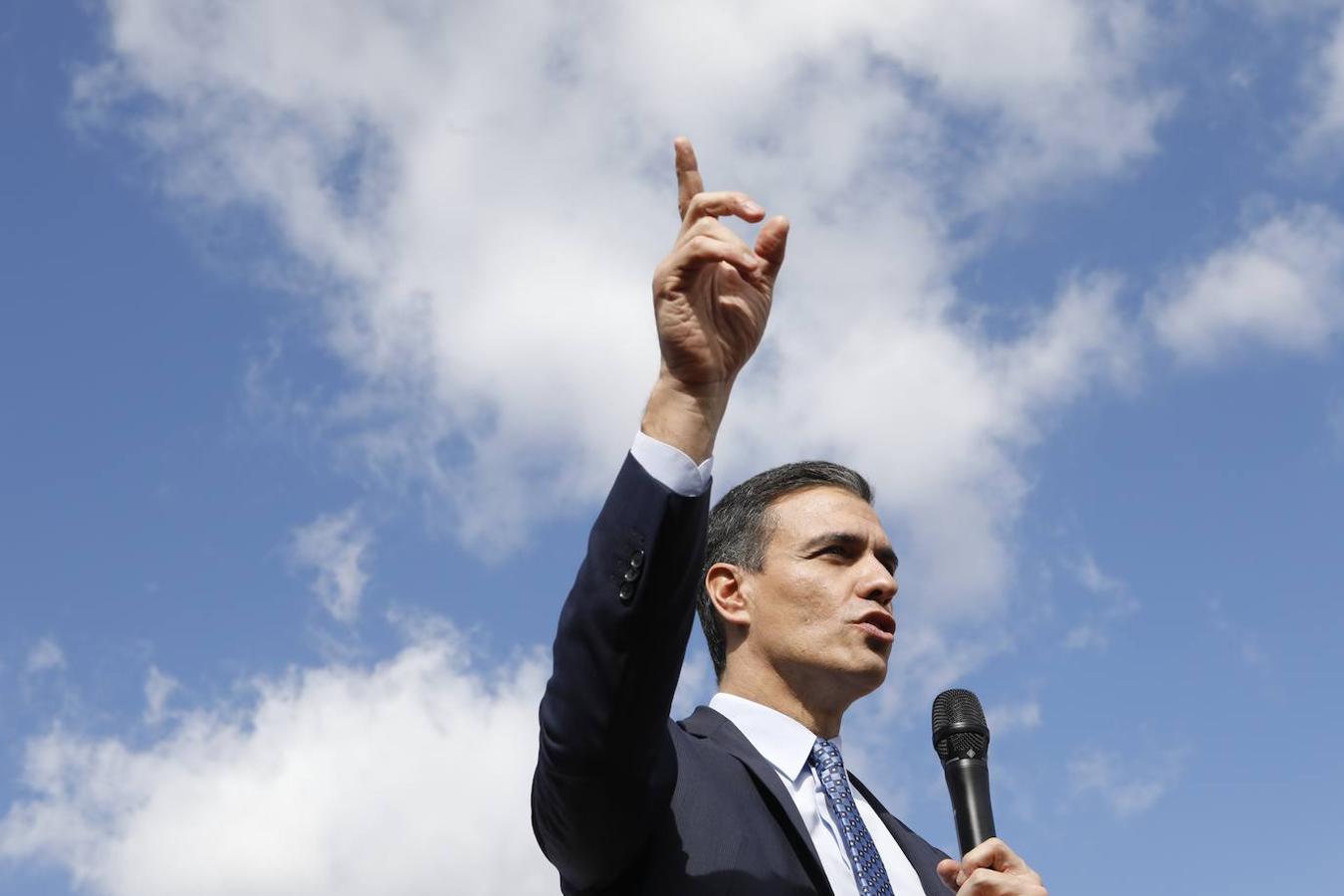 La visita de Pedro Sánchez a Córdoba, en imágenes