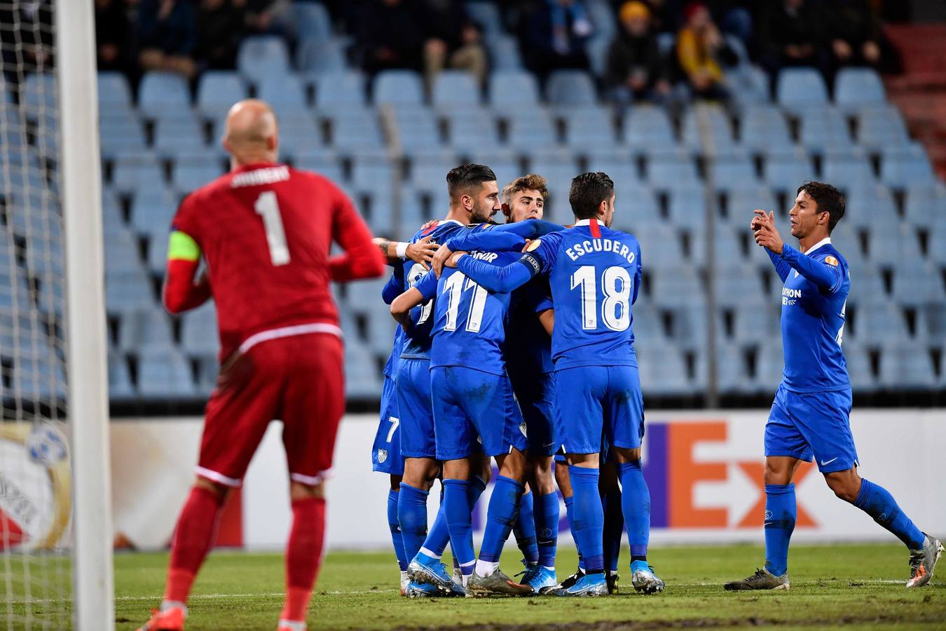 En imágenes, la victoria del Sevilla FC en Luxemburgo