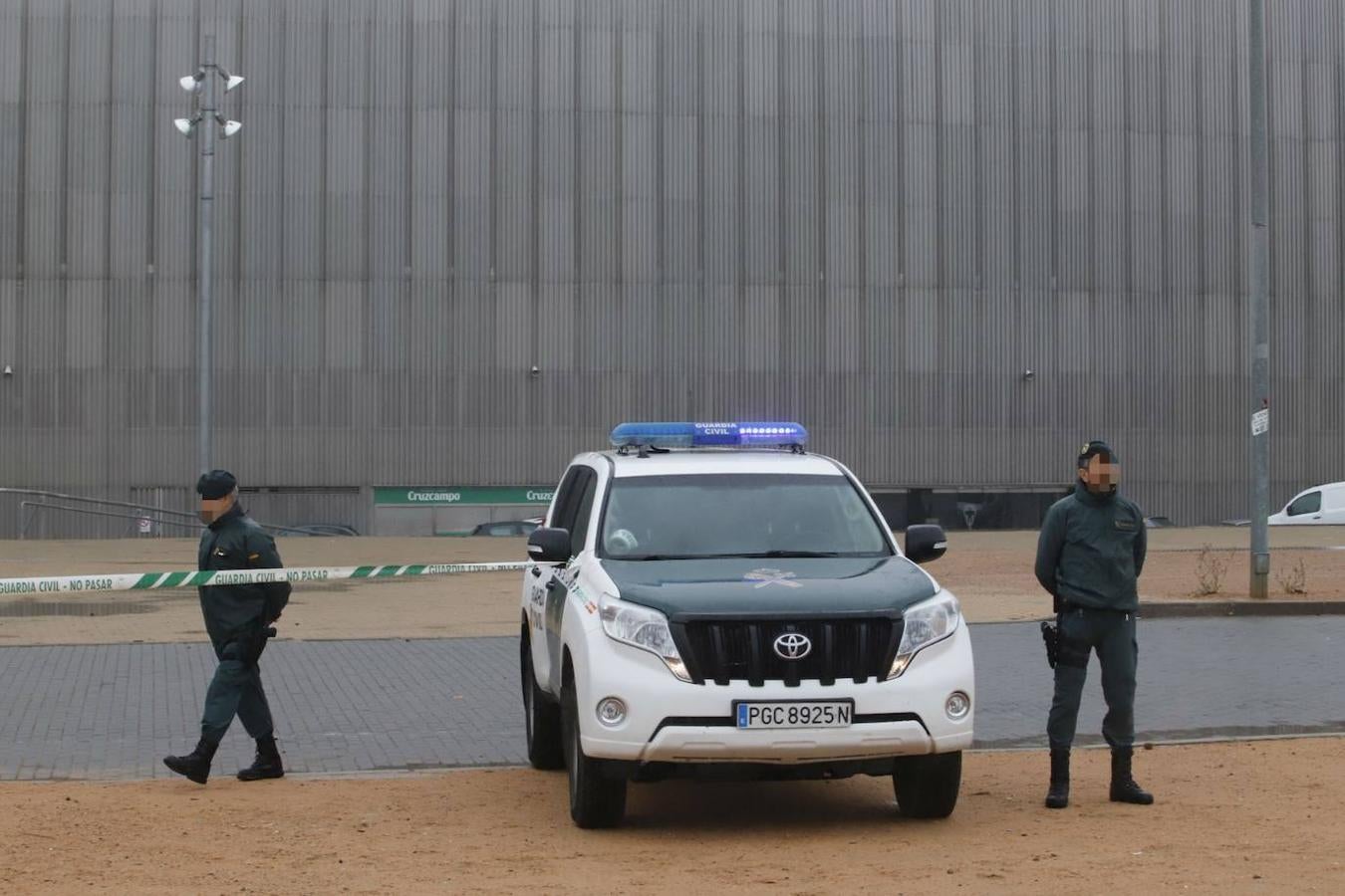 El registro de la Guardia Civil en el Córdoba CF y la casa de Jesús León, en imágenes