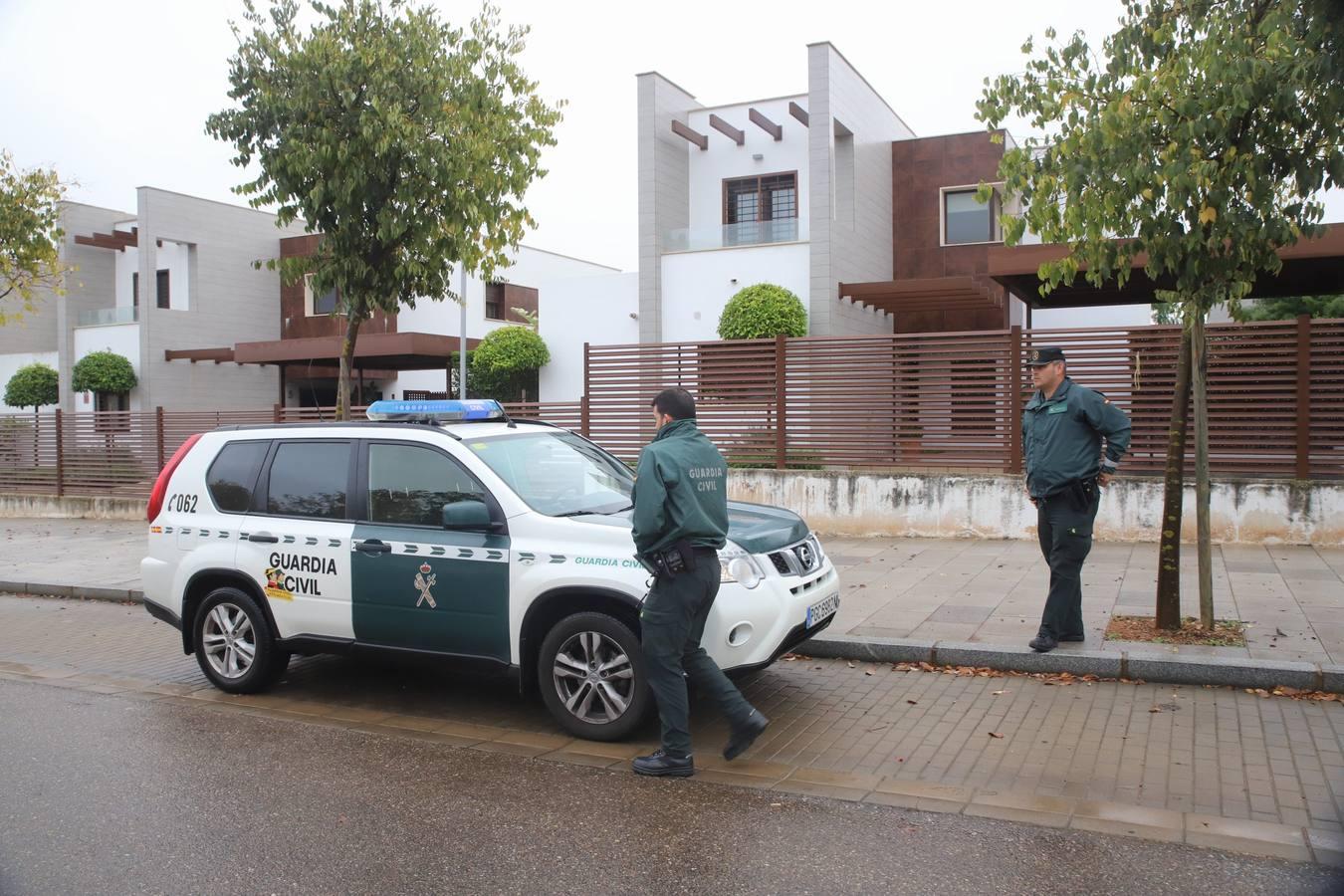 El registro de la Guardia Civil en el Córdoba CF y la casa de Jesús León, en imágenes