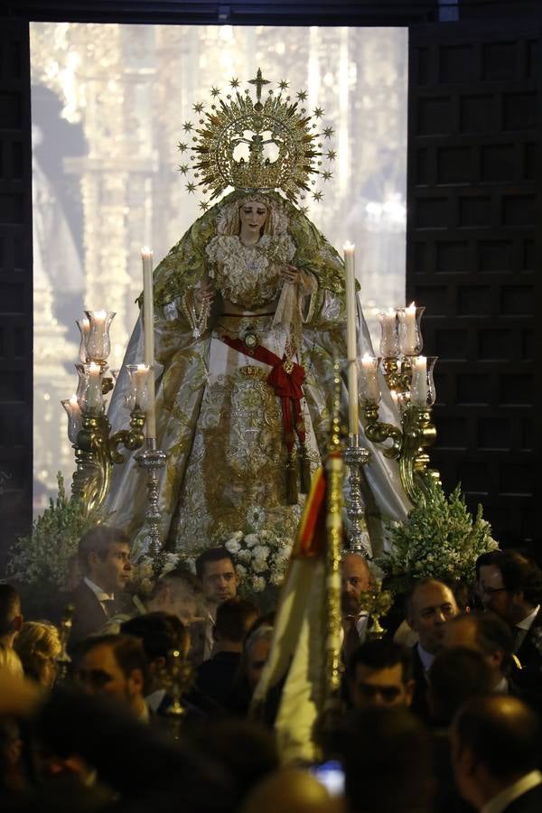 La procesión de las Vírgenes de Martínez Cerrillo en Córdoba, en imágenes