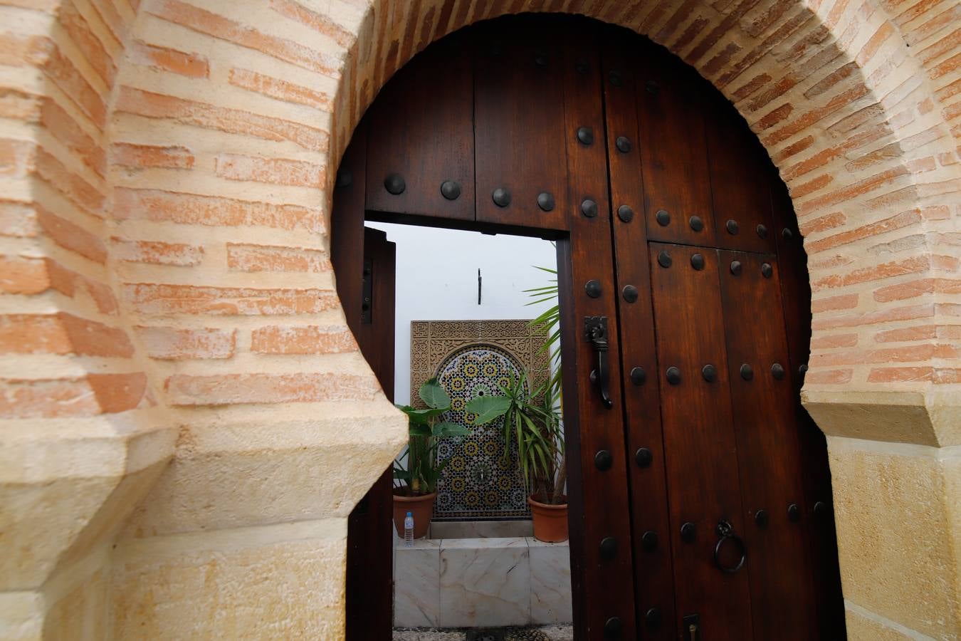 En imágenes, un paseo por la calleja de La Hoguera de Córdoba