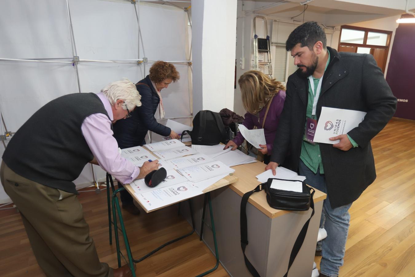 En imágenes, así vivió Unidas Podemos la noche de las elecciones en Córdoba