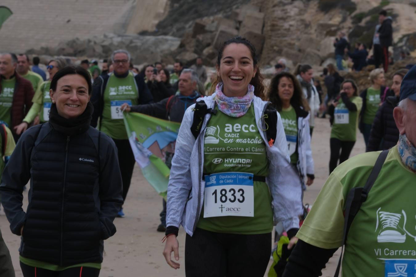 Fotos: Marcha verde contra el cáncer en Cádiz