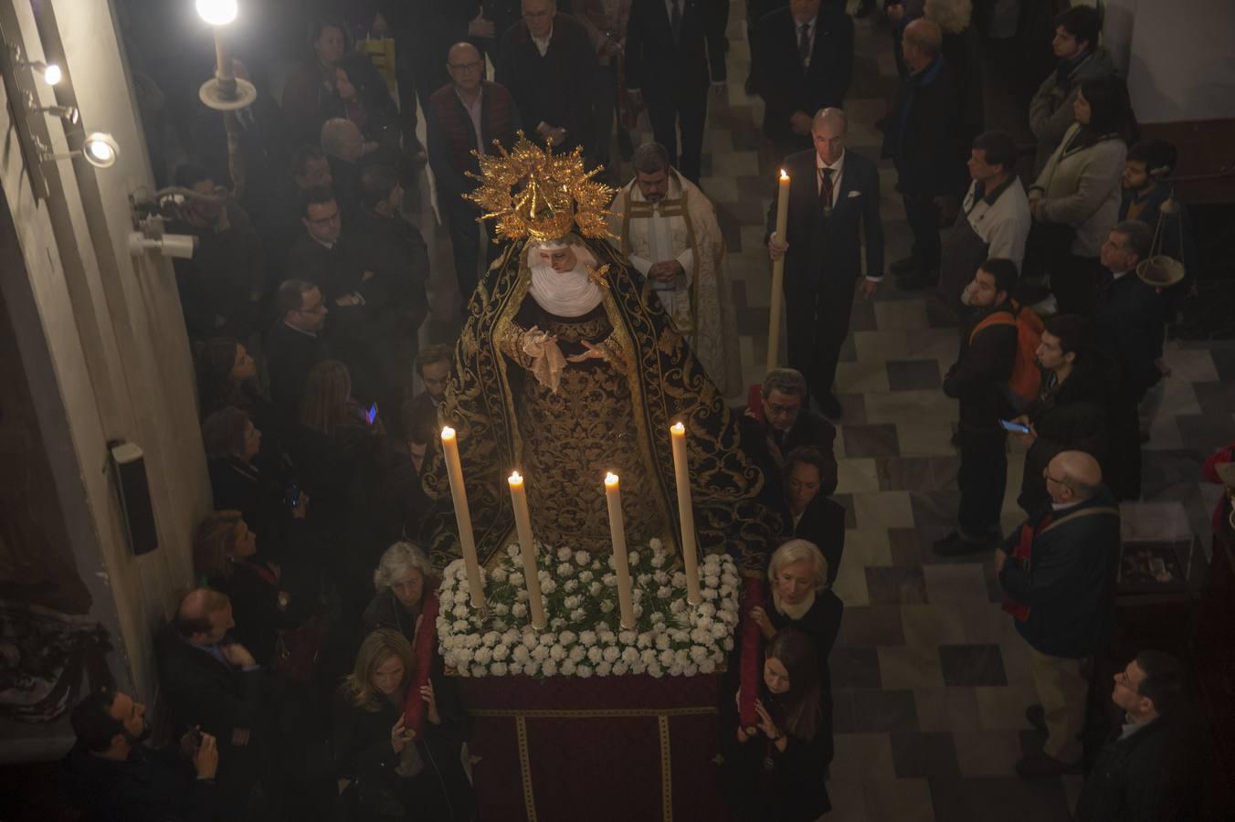 Traslado de la Virgen de la Presentación del Calvario