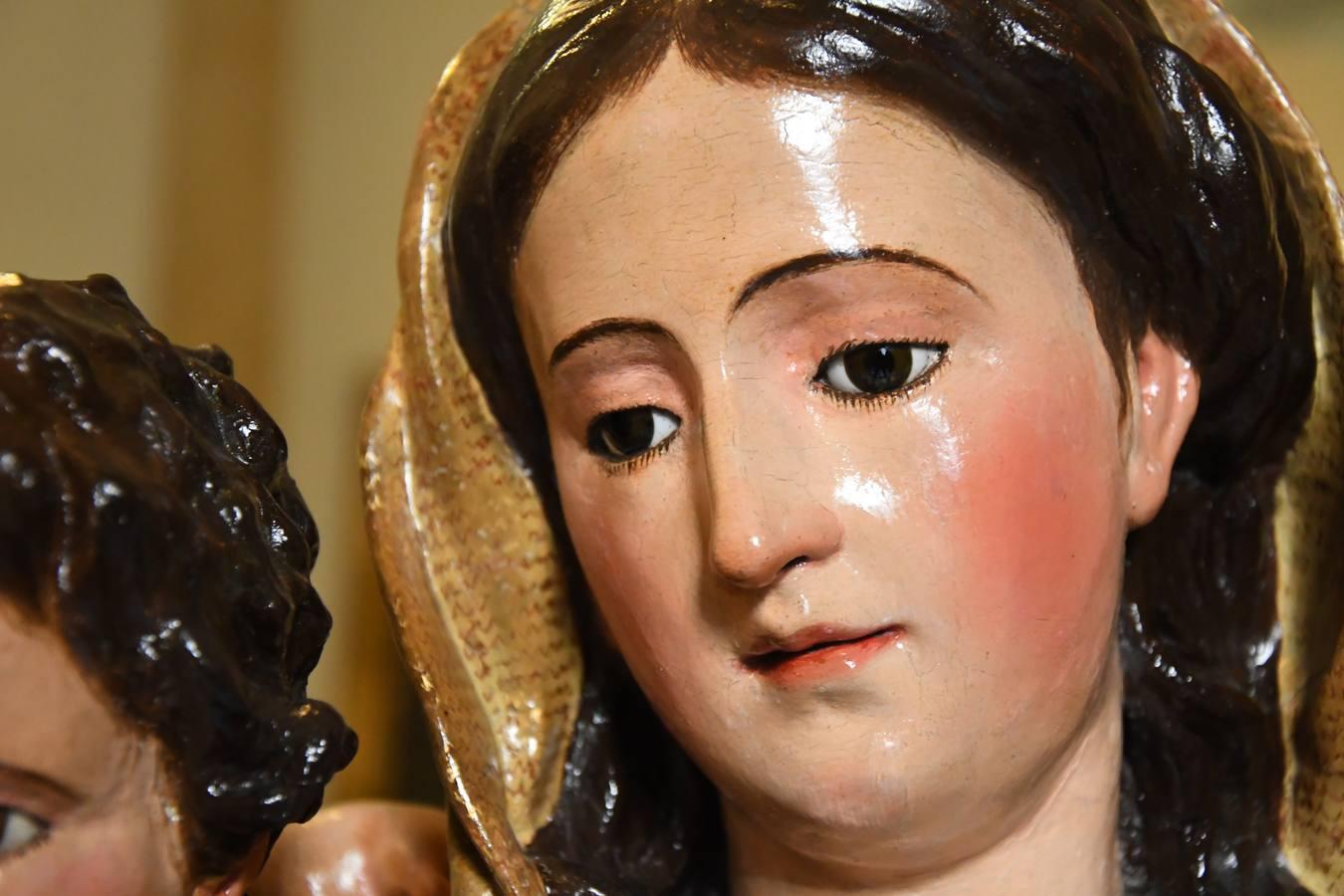 Restauración de la Virgen del Rosario de la iglesia de la Caridad