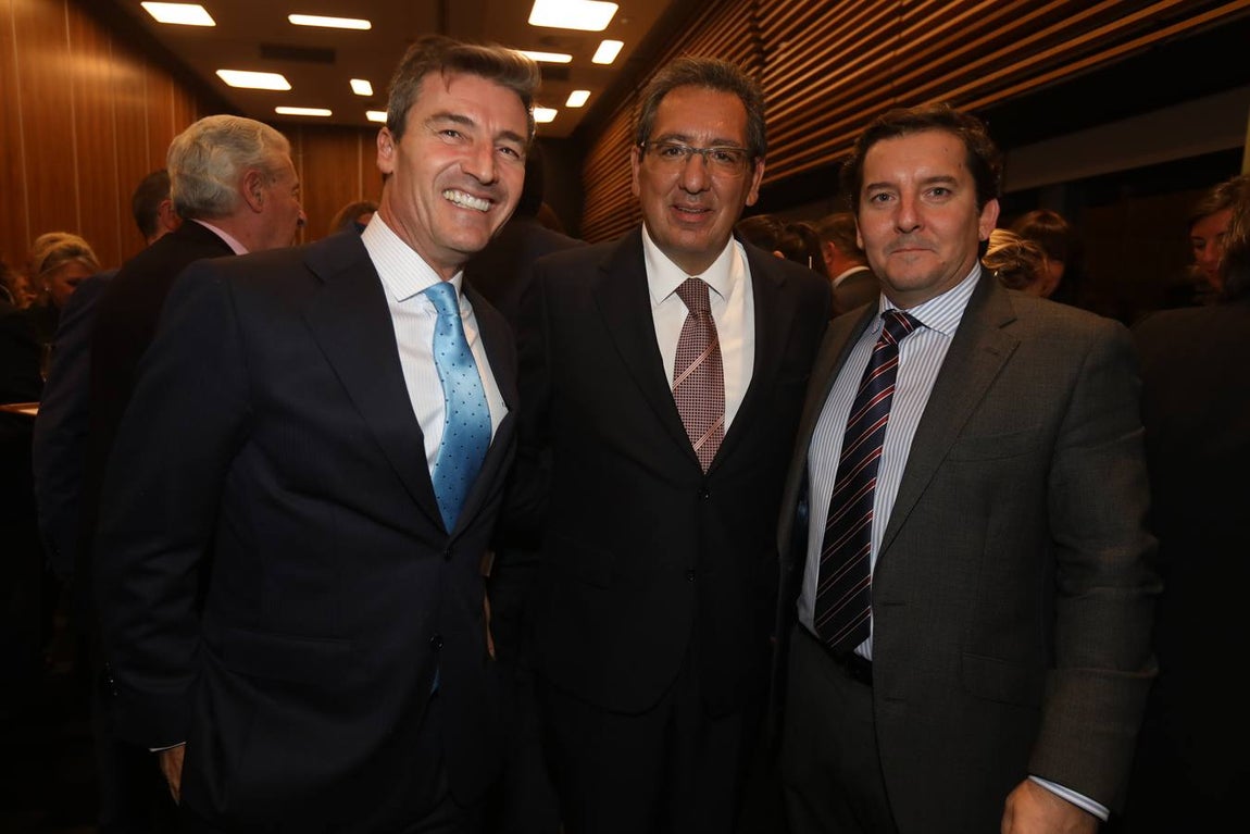 Federico Linares, Antonio Pulido y Manuel Moreno. 