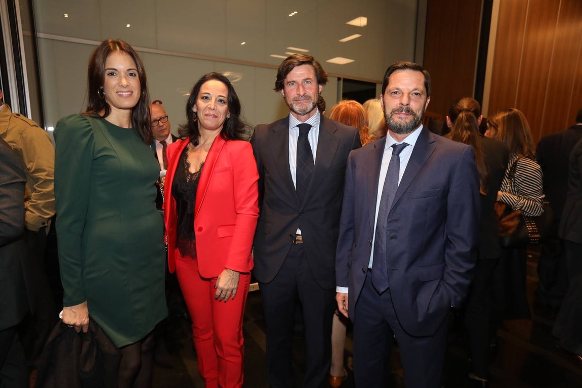 Zoila Borrego, Inmaculada Gómez, Guillermo Silóniz y David Oliva. 