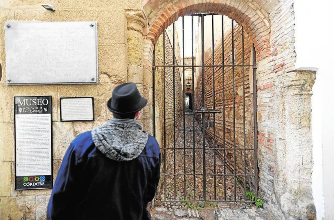 La calle Cabezas de Córdoba, en imágenes