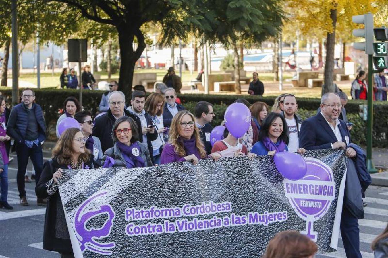 La manifestación contra la violencia hacia las mujeres de Córdoba, en imágenes