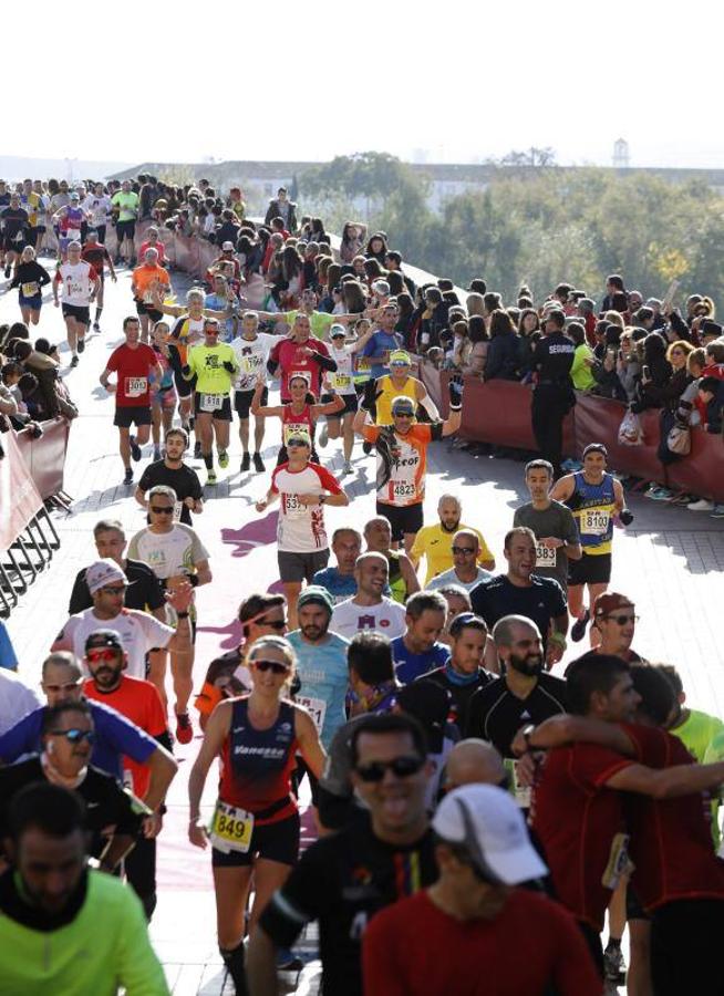 El ambiente de la Media Maratón de Córdoba, en imágenes