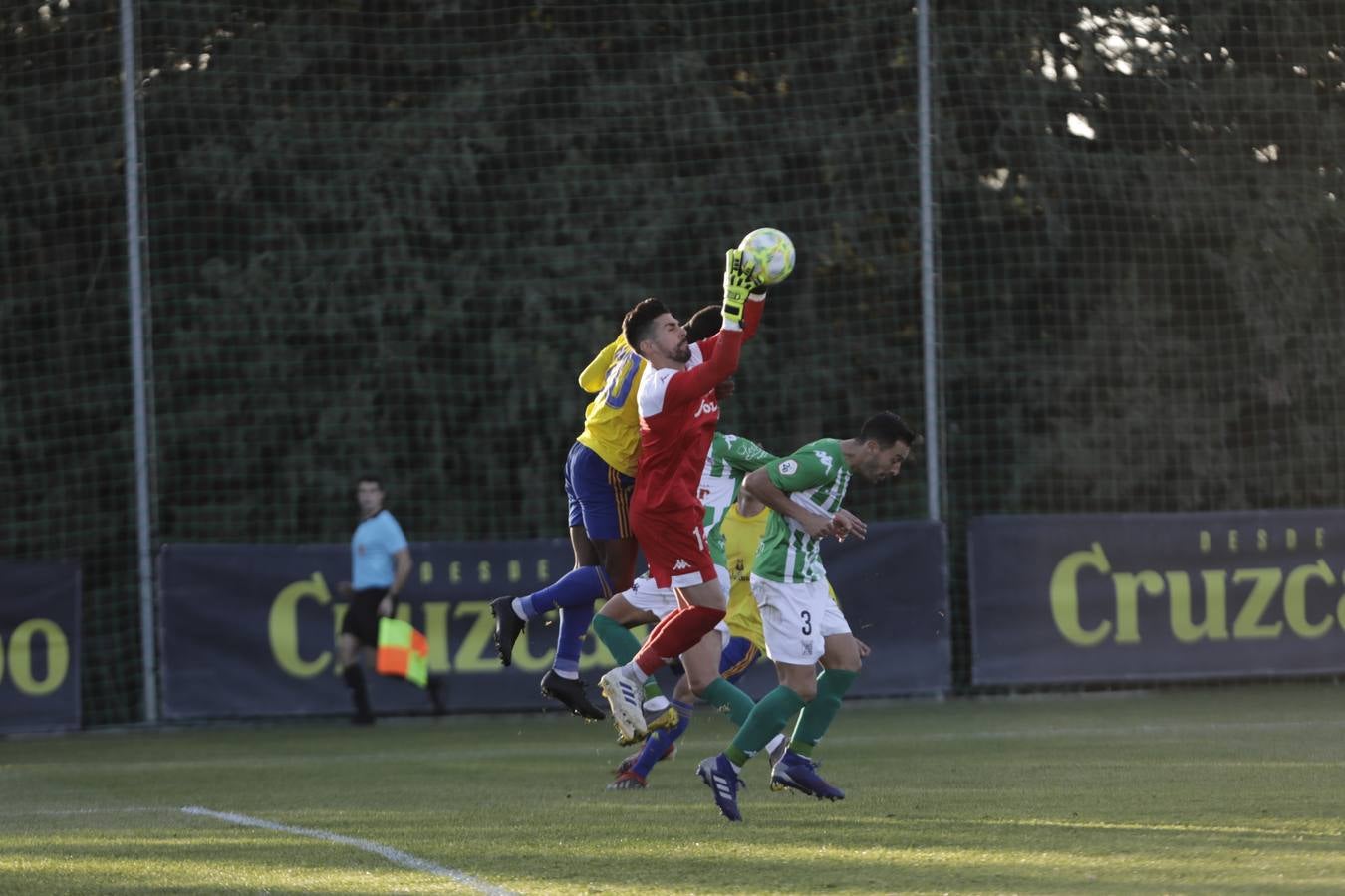 Partido Cádiz B-Sanluqueño (0-0)