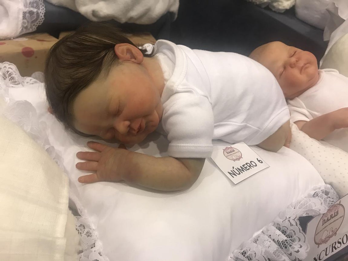 La feria de bebés hiperrealistas en imágenes