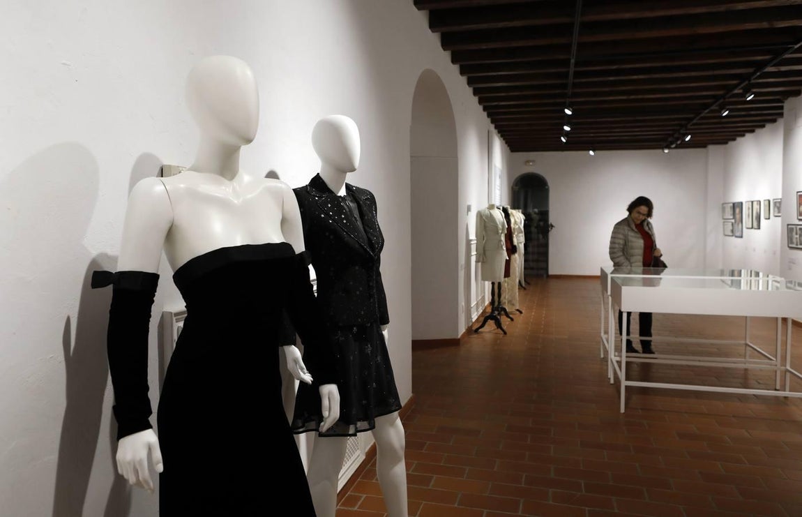 La exposición sobre Antonio Gala y Elio Berhanyer en Córdoba, en imágenes