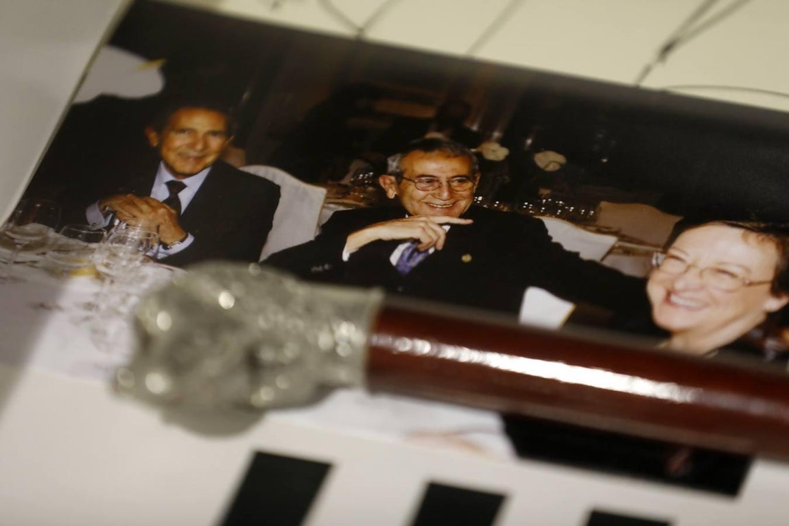 La exposición sobre Antonio Gala y Elio Berhanyer en Córdoba, en imágenes