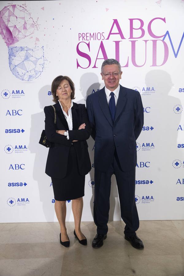 Alberto Ruiz-Gallardón y su esposa, Mar Utrera. 