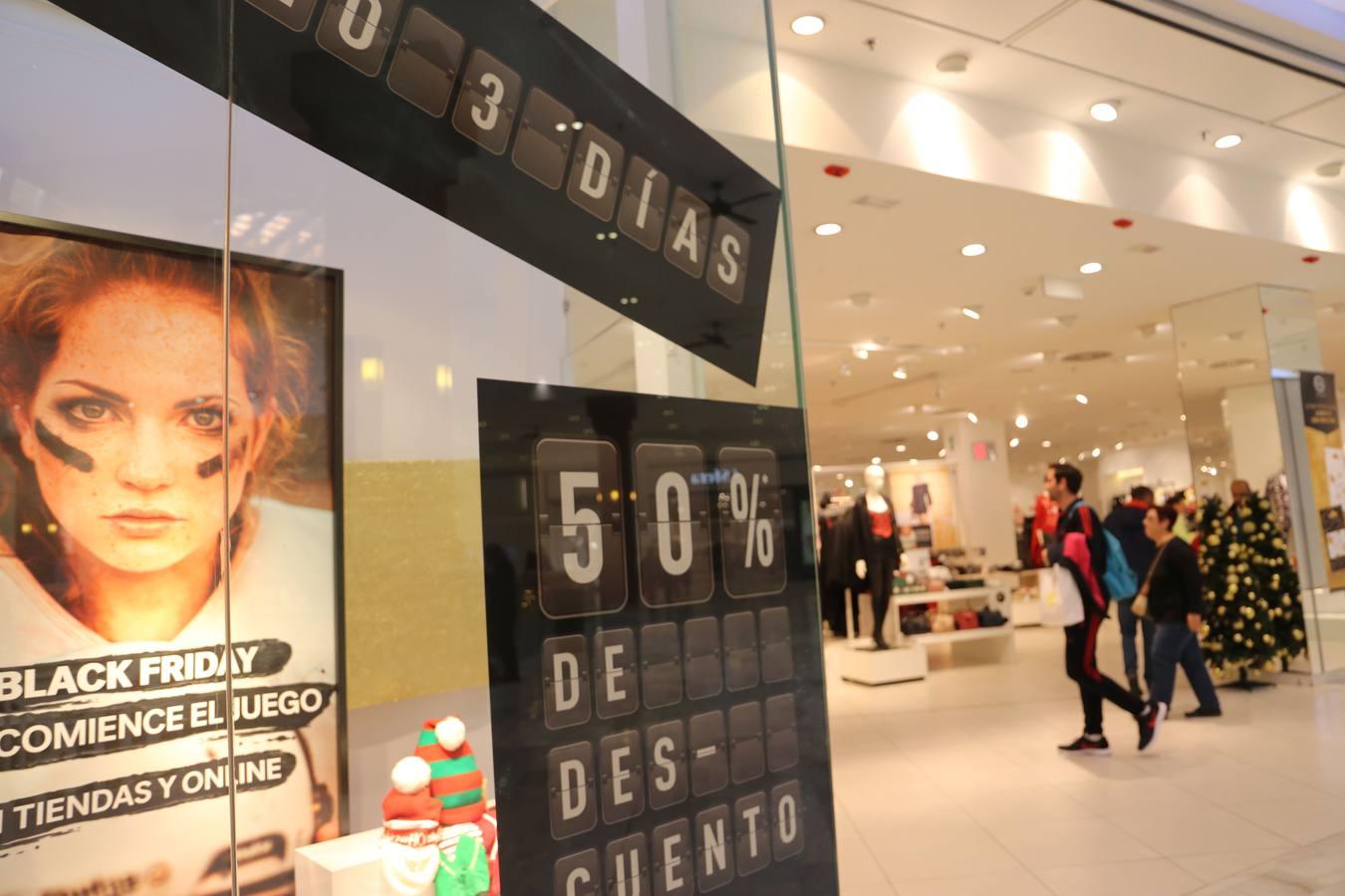 Llega el Black Friday al centro comercial Los Arcos