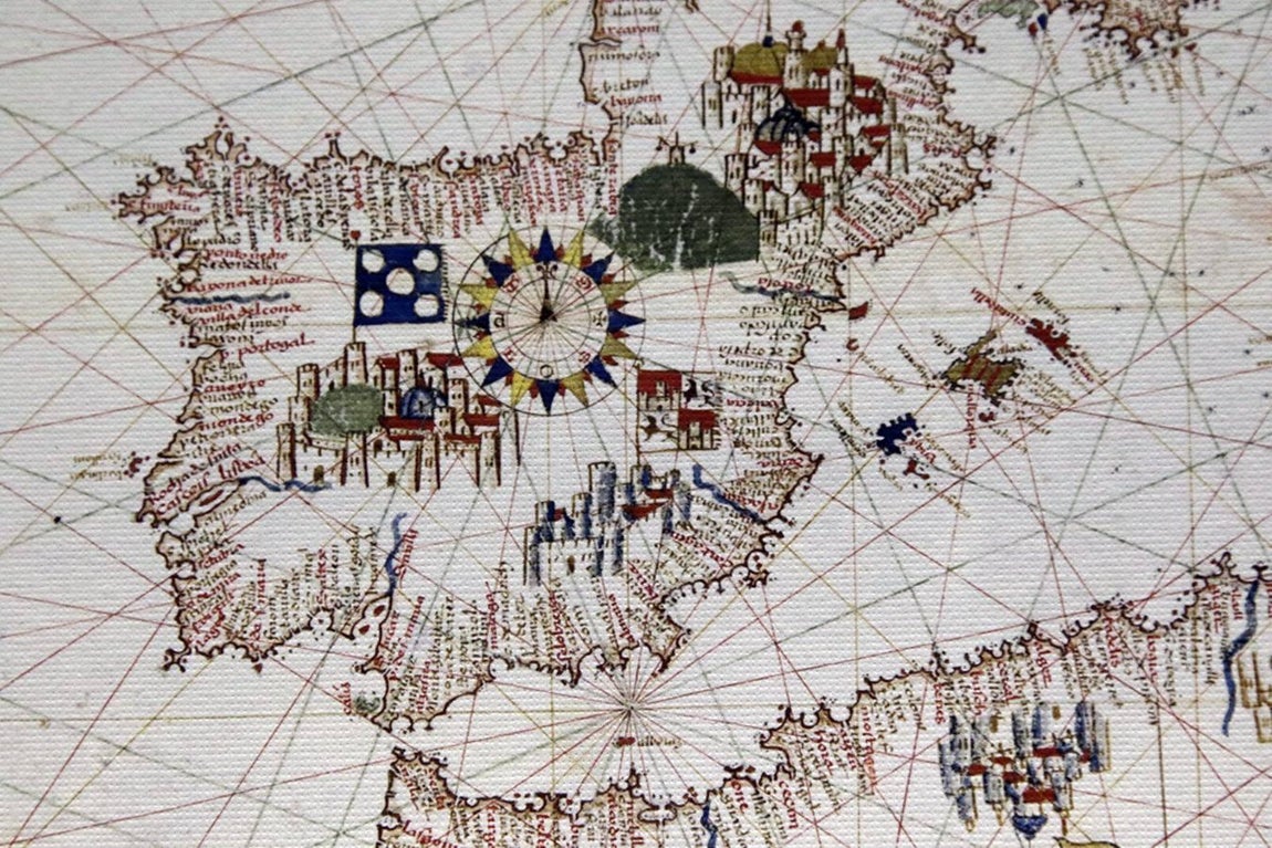 El poder naval español se muestra en la Torre del Oro