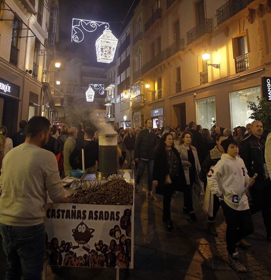 Fotogalería: Navidad, una fiesta permanente en las calles de Sevilla