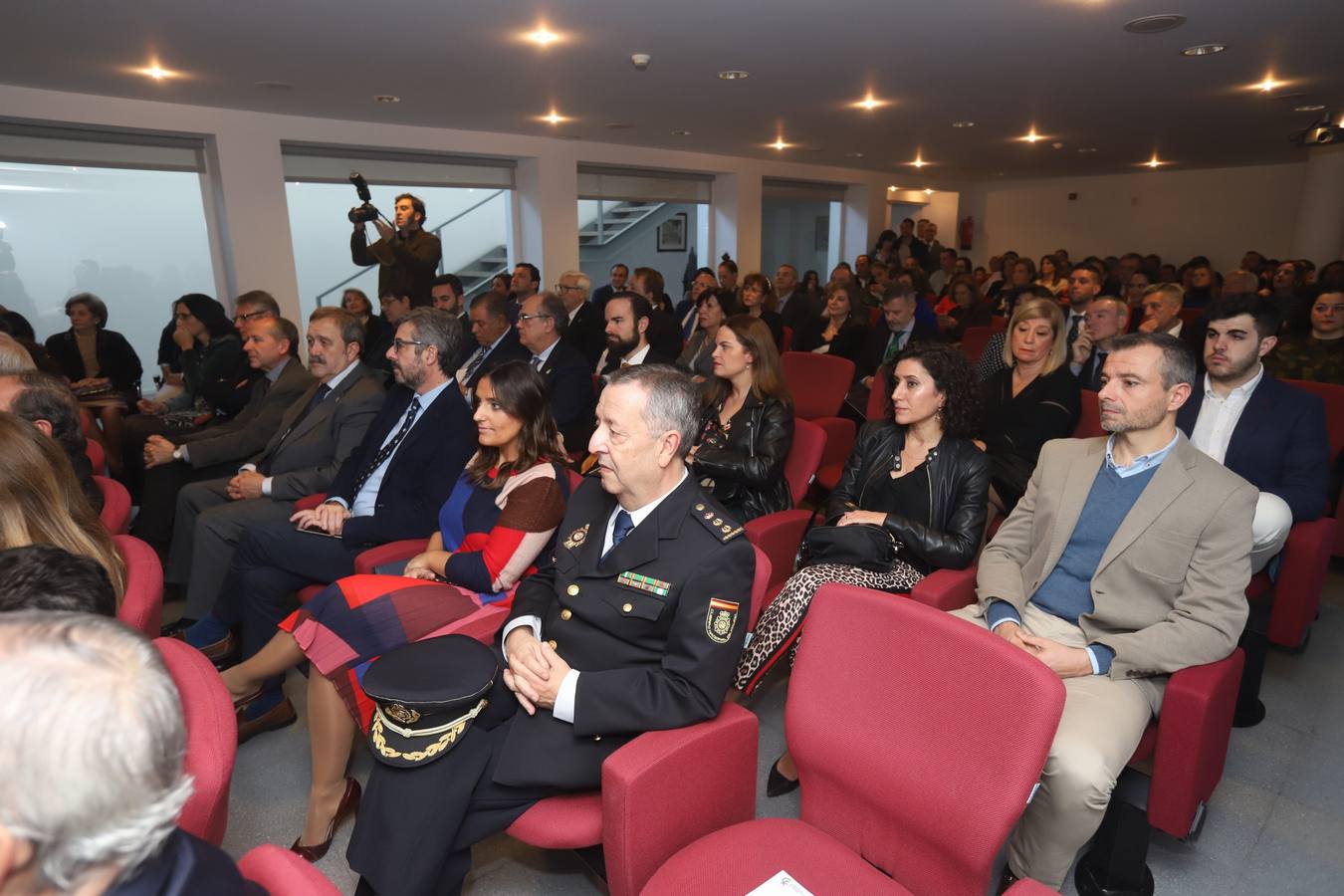 En imágenes, la celebración de la Inmaculada en el Colegio de Farmacéuticos de Córdoba