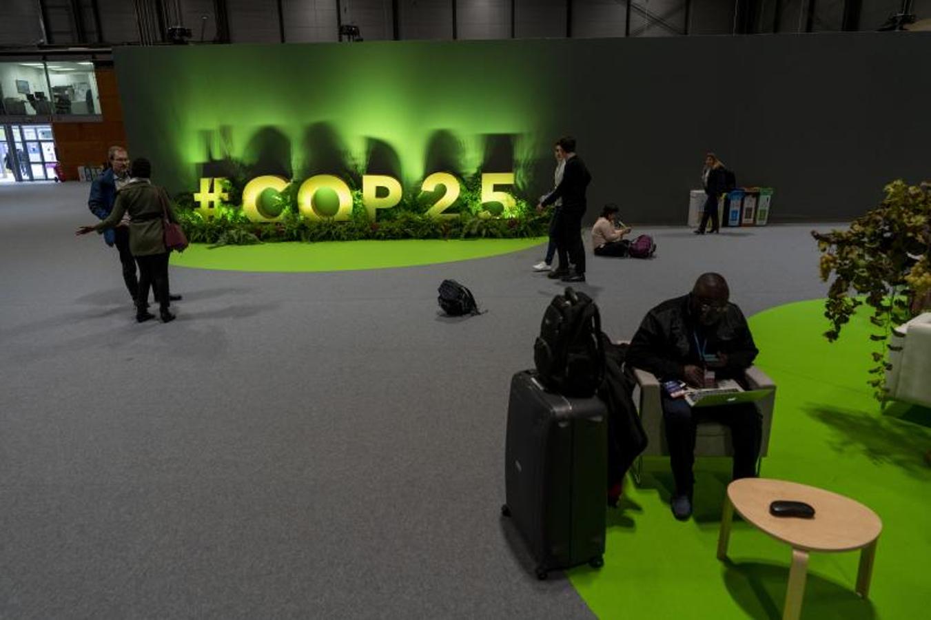 La jornada inaugural de la Cumbre del Clima (COP25) en Madrid, en imágenes