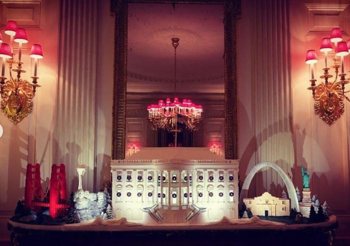 La imponente decoración navideña de Melania Trump en la Casa Blanca, en imágenes