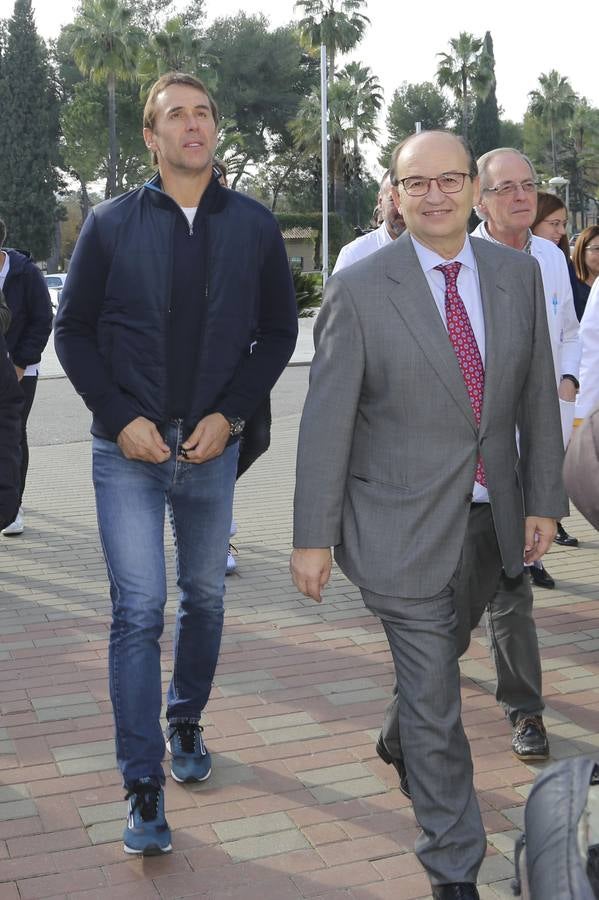 Visita del Sevilla FC al hospital de San Juan de Dios