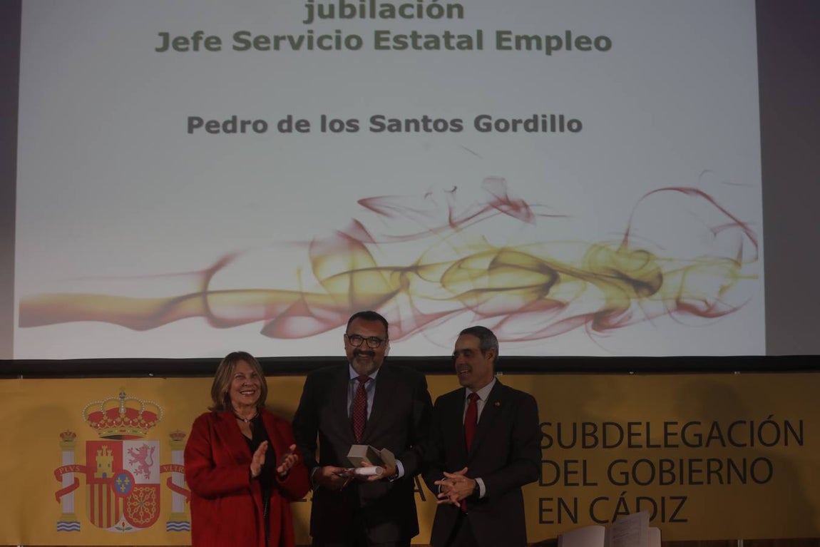 Entrega de distinciones de la Subdelegación por la conmemoración de la Constitución