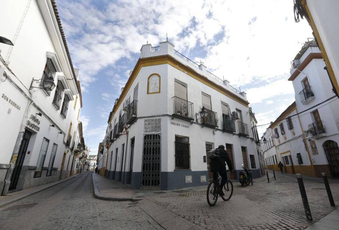 La calle Mucho Trigo de Córdoba, en imágenes