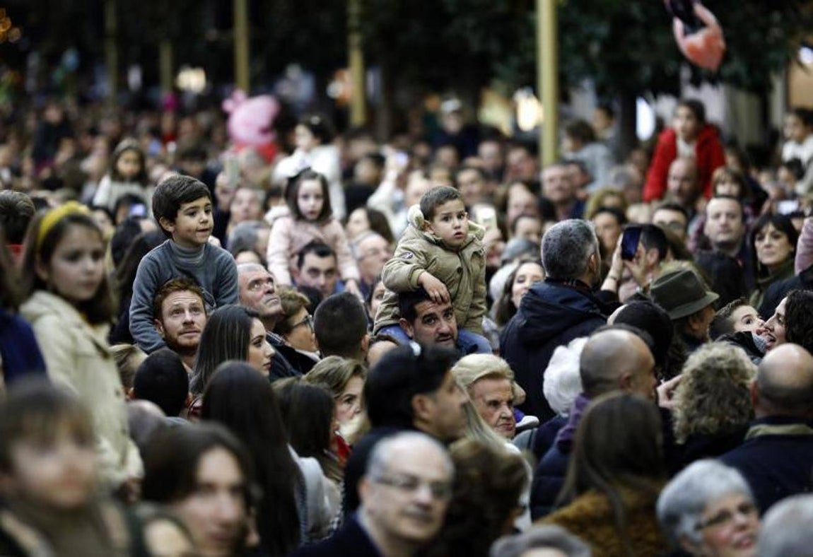 El tercer día del espectáculo de Cruz Conde y el ambiente navideño, en imágenes