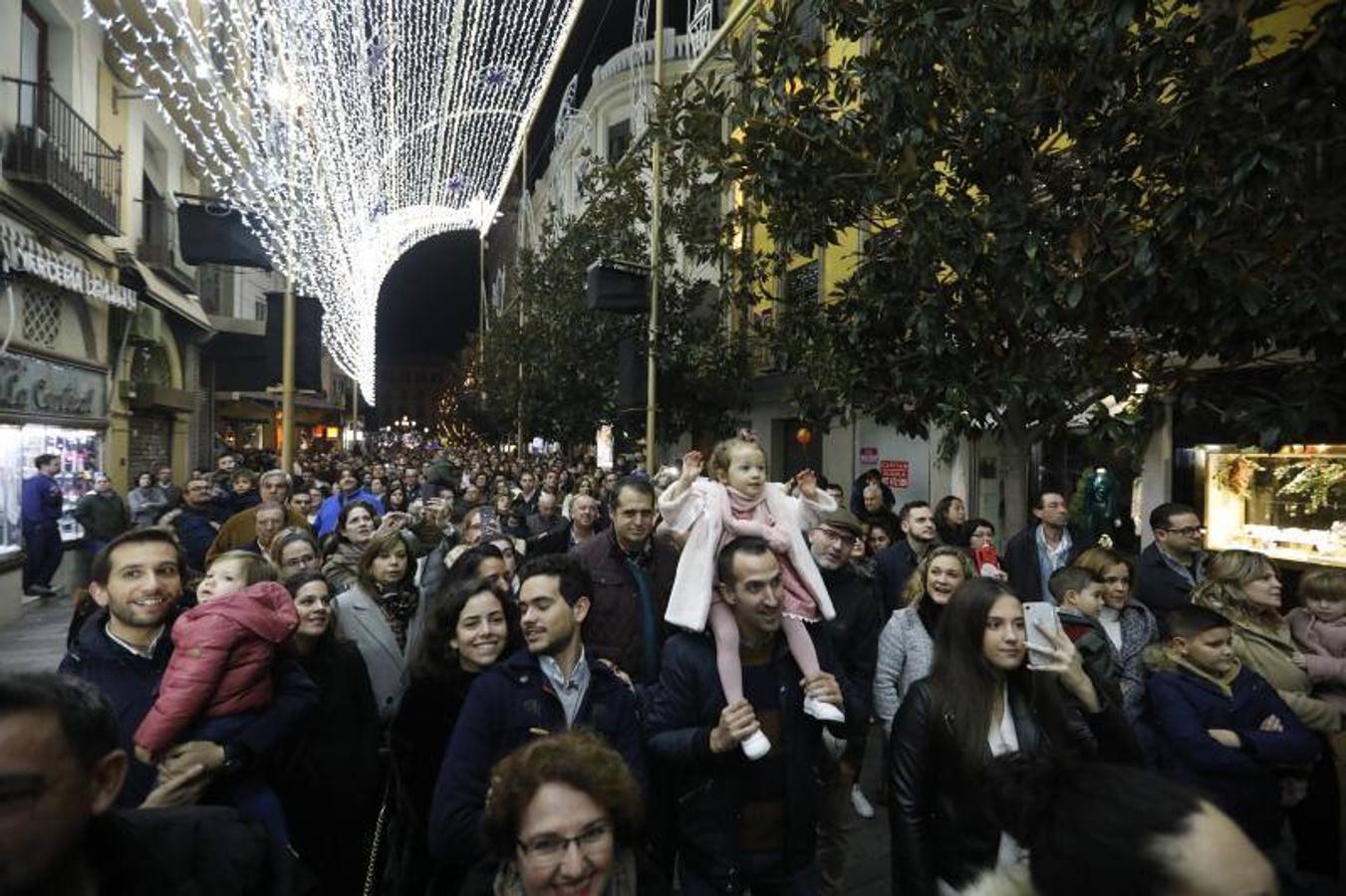 El cuarto día del espectáculo de Cruz Conde y el ambiente navideño, en imágenes