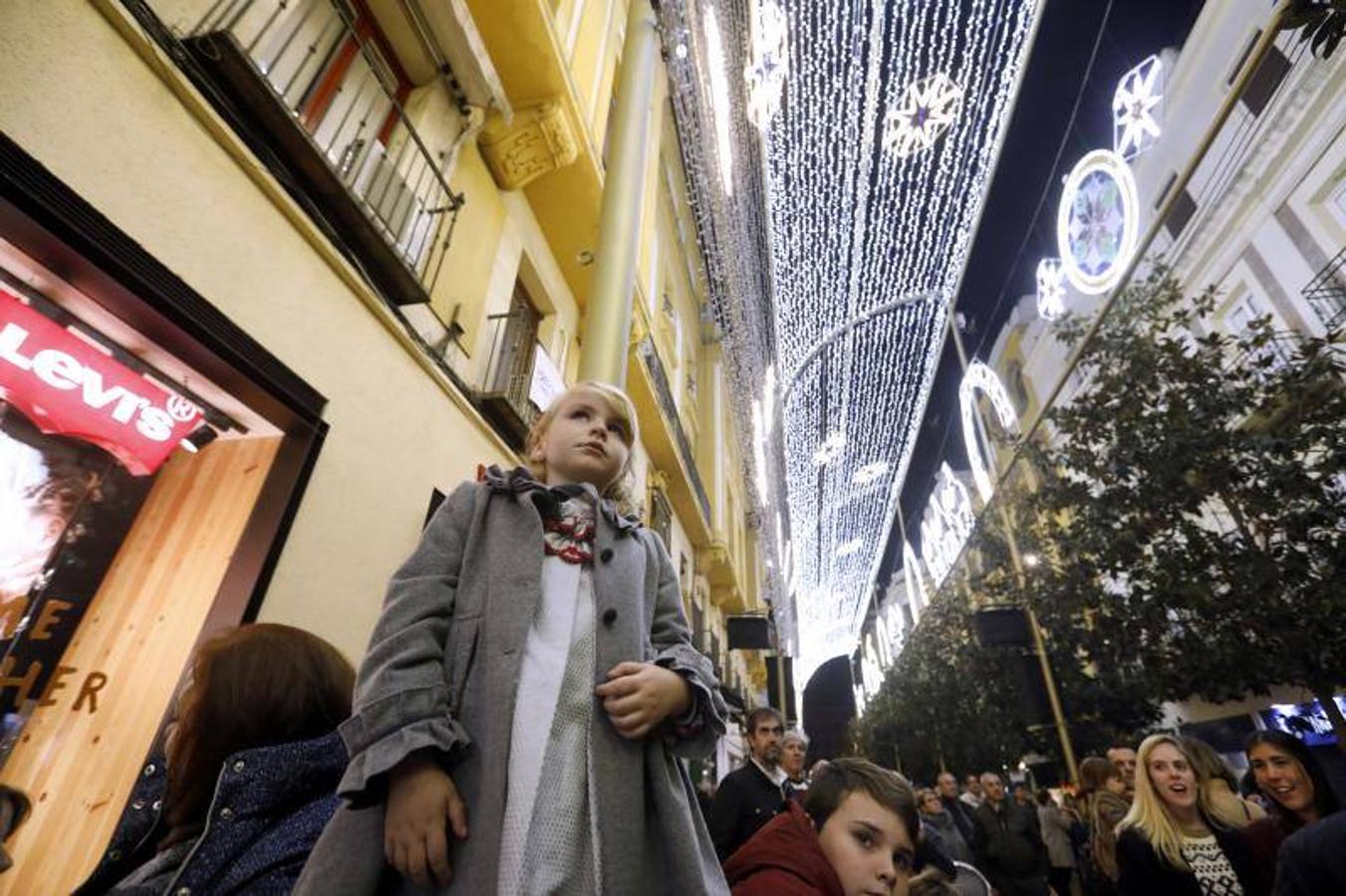 El cuarto día del espectáculo de Cruz Conde y el ambiente navideño, en imágenes