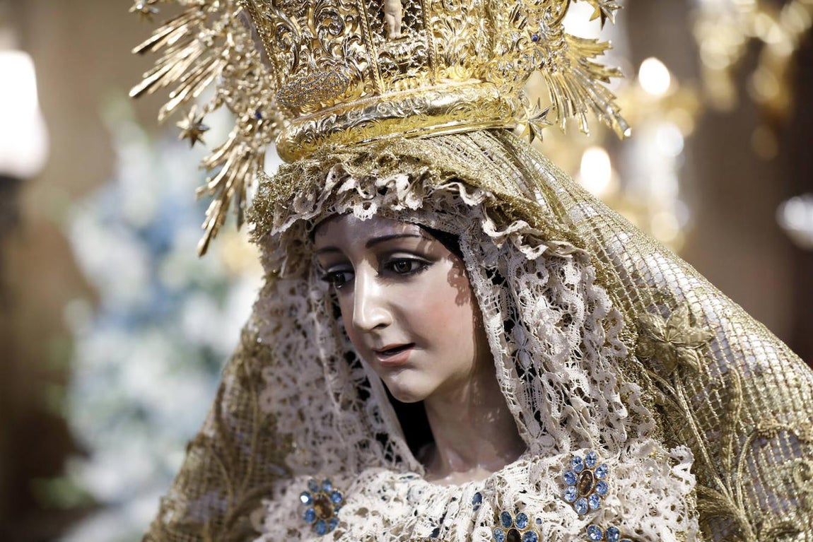 Los besamanos en Córdoba con motivo de la Inmaculada, en imágenes