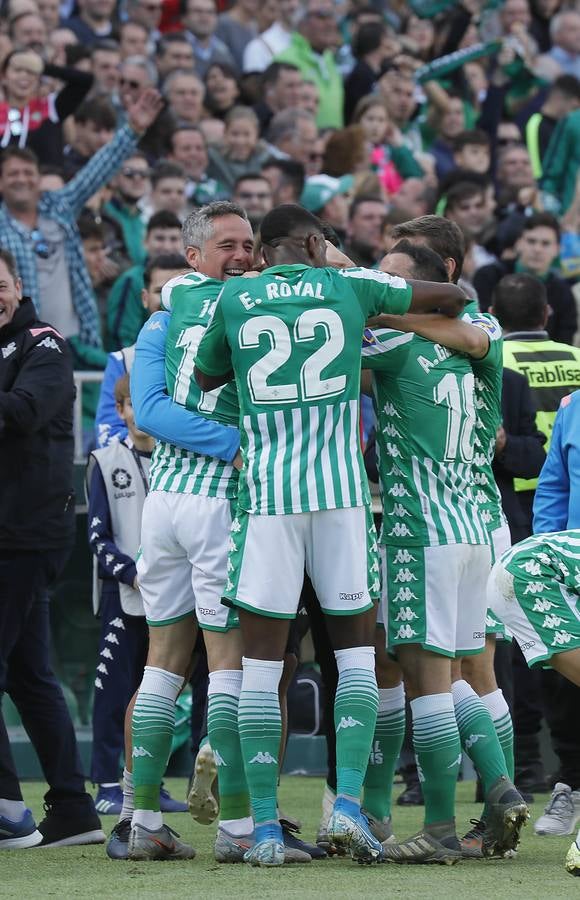 En imágenes, la victoria del Betis frente al Athletic en el Villamarín